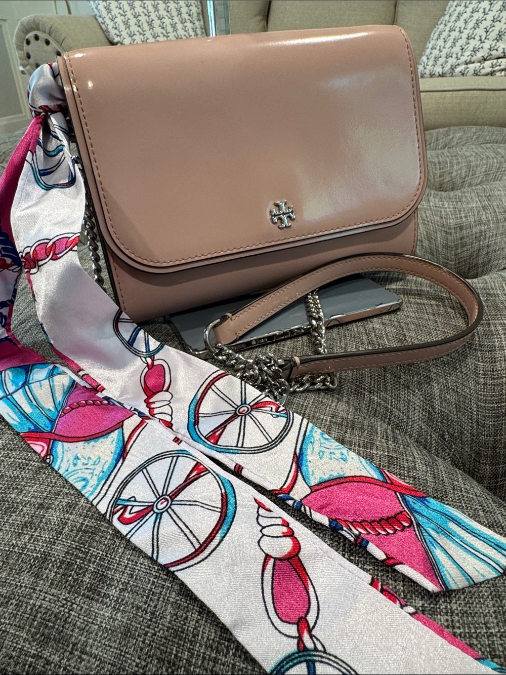 Tory Burch Bag Emerson Pink Patent Leather Chain Shoulder Bag - Picture 3 of 17